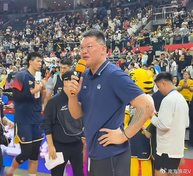 广东队主场惨败福建跌出前四 杜锋用人策略引争